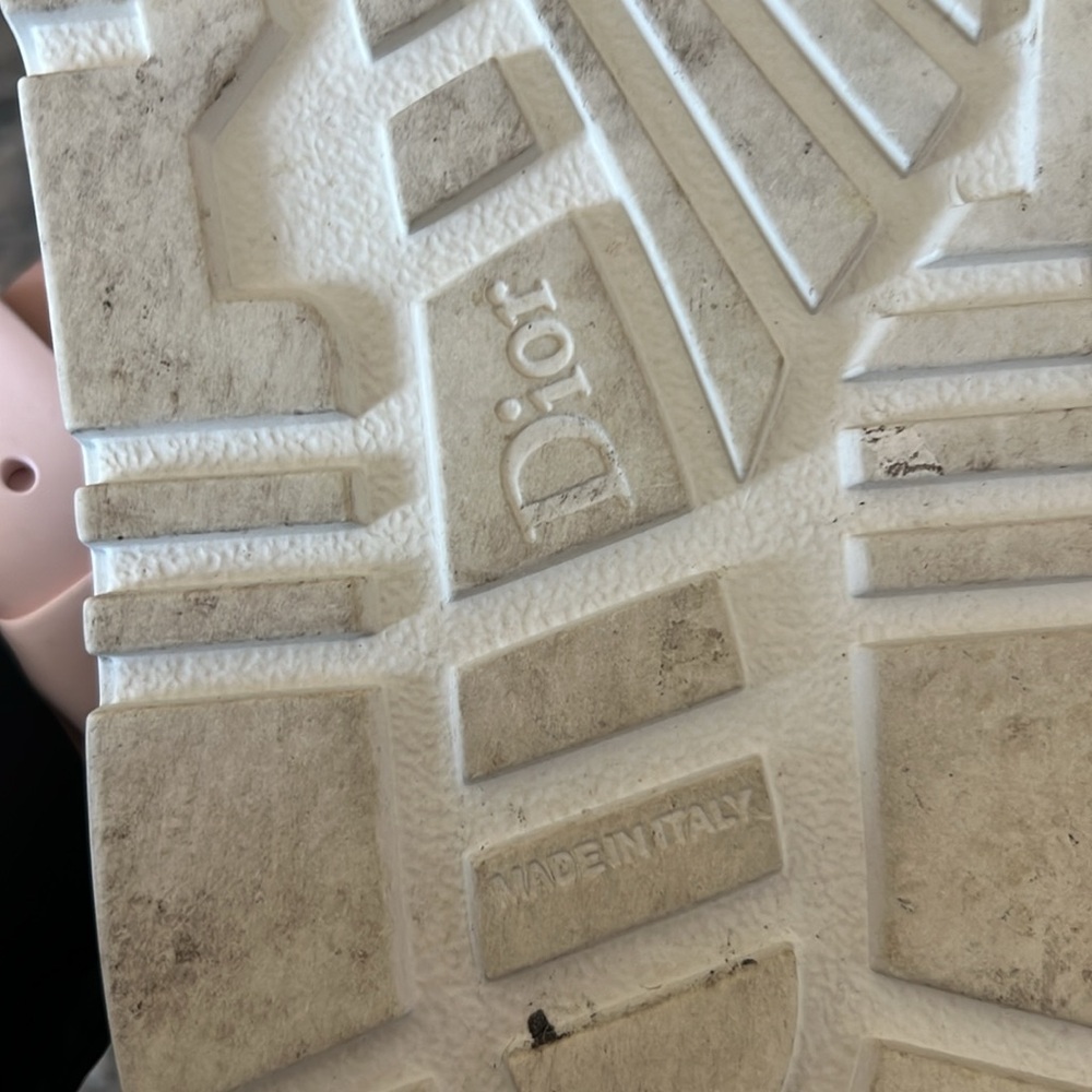 Christian Dior Shearling Slides - Picture 8 of 13